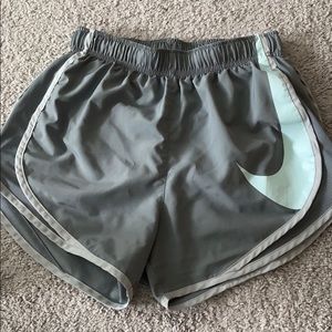 Nike Women’s Dry Tempo Shorts